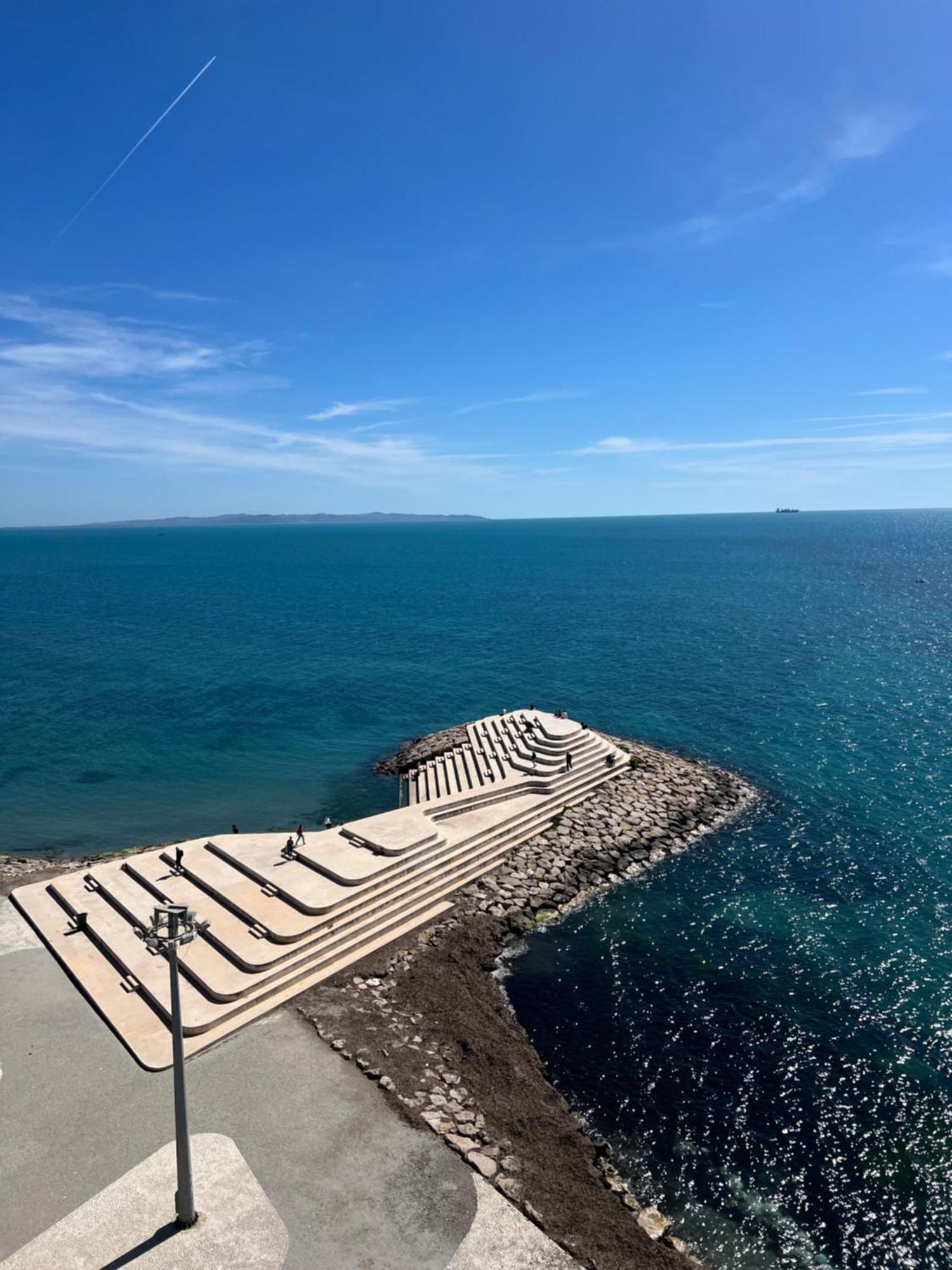 Sea View Apartments Durres Ngoại thất bức ảnh