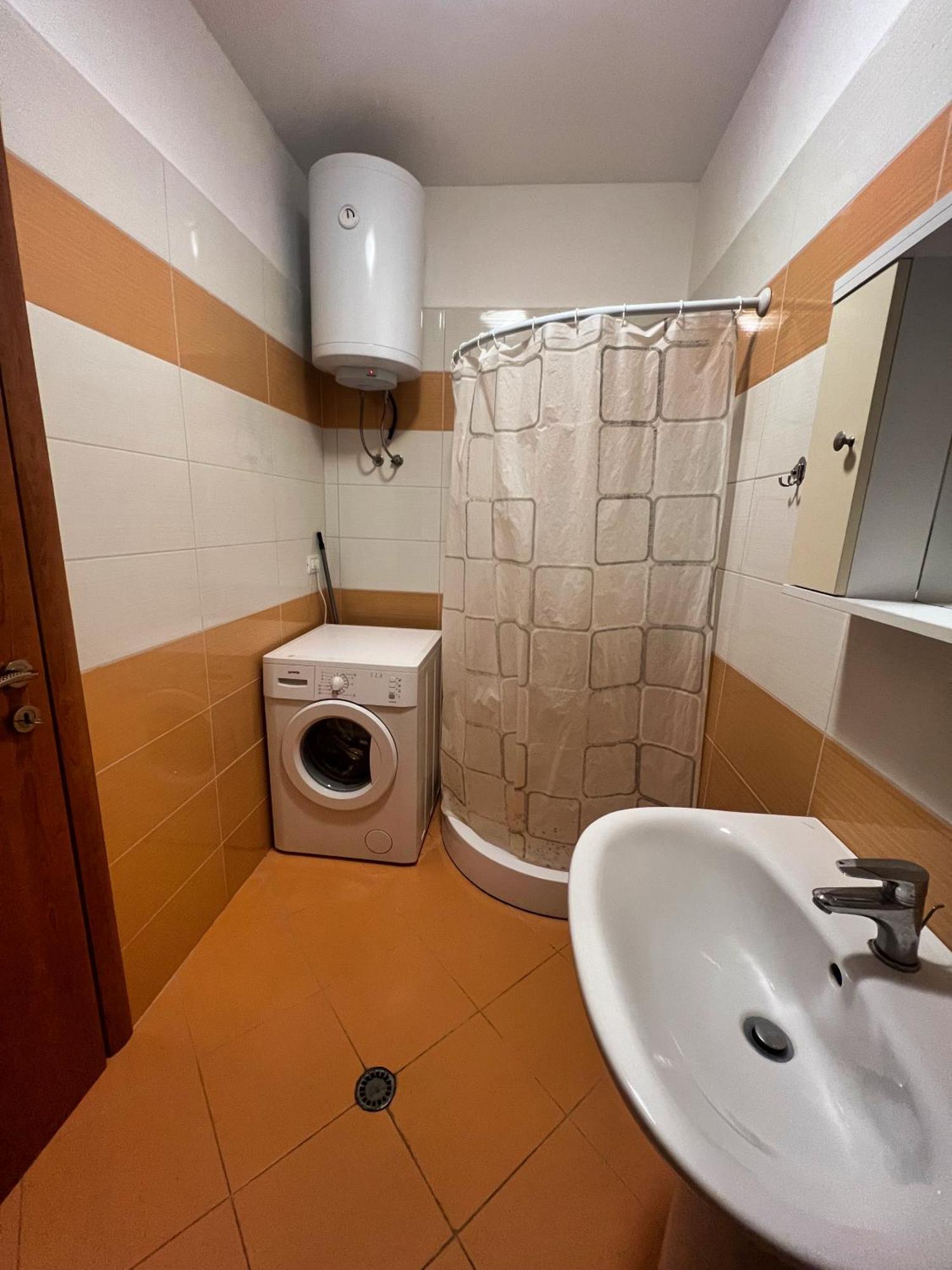 Sea View Apartments Durres Ngoại thất bức ảnh