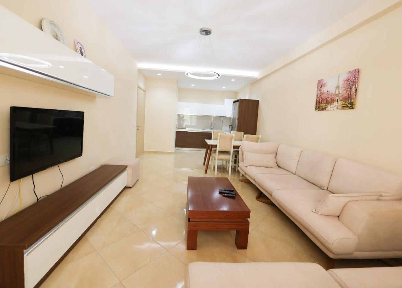 Sea View Apartments Durres Ngoại thất bức ảnh